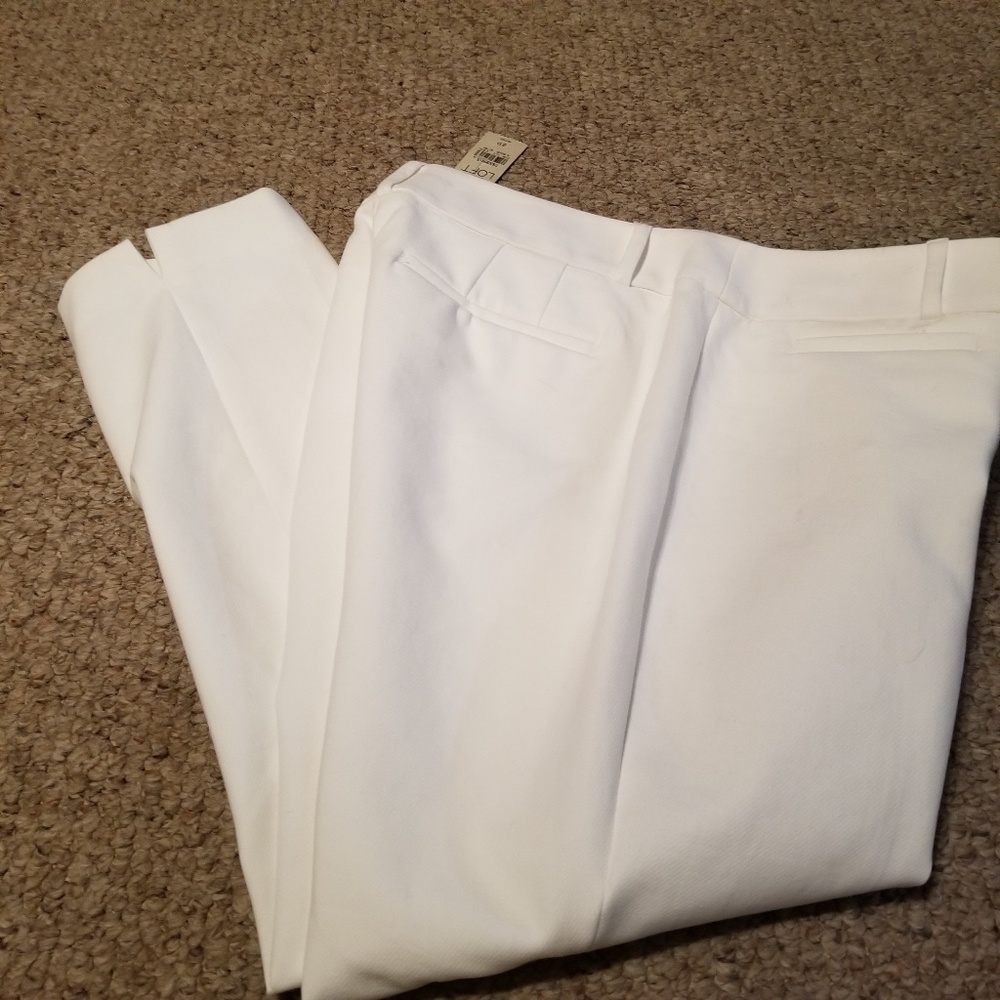 Ann Taylor Loft white cropped pants